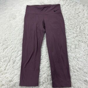Nike Crop Yoga Leggings